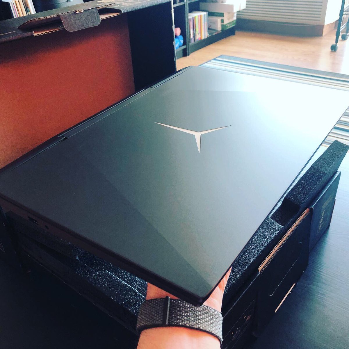 ArthurHWalker's tweet photo. Got my spouse a #LenovoLegion #Y545 (Costco Model), a gift for being awesome and getting tenure.
Iβm insanely jealous, because she can legitimately get one of those Legion Recon Backpacks now. πβ¨π
#Lenovo #GamingRig
#DifferentPlaysBetter https://t.co/JvZHUwXXS8