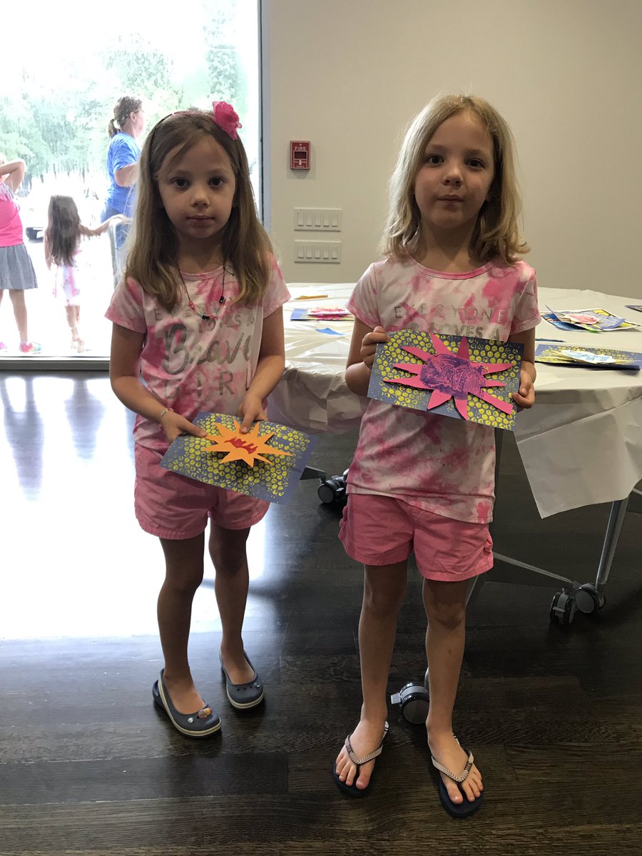 pearlfinchermfa's tweet photo. Thank you to our volunteers and visitors for making our first Drop-In Art Wednesday of 2019 a smash! (Pictured in first photo: Volunteers from the National Charity League Champions chapter) #pearlfinchermfa #dropinart #springtx #artmuseum https://t.co/FaQzRQVHWF