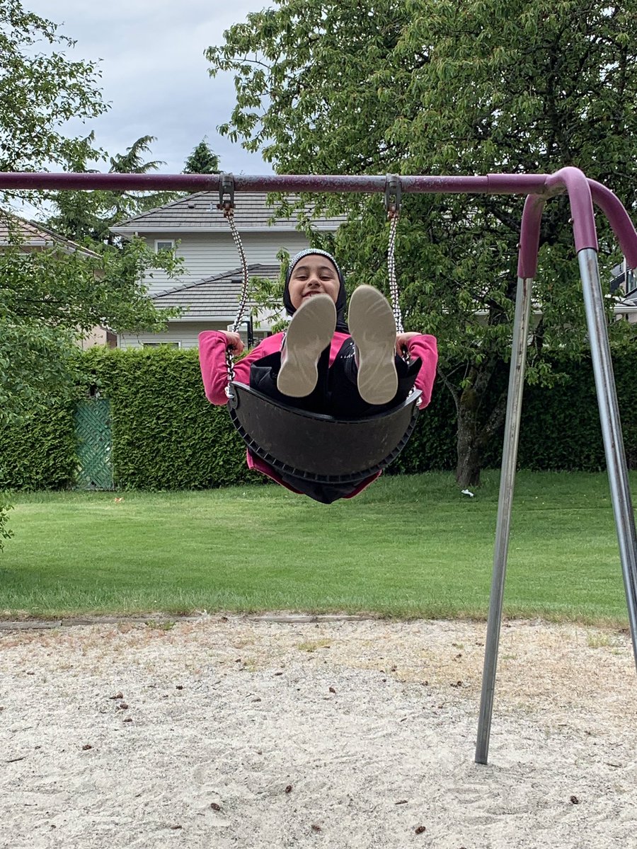 NicoleDesy1's tweet photo. We had such a fun afternoon at Gunderson Park today! Playing together and celebrating all of the work we’ve done with @Ms_K_Smith ! @JarvisSchool @deltasd37 #fun #community https://t.co/EmazqGb5dp