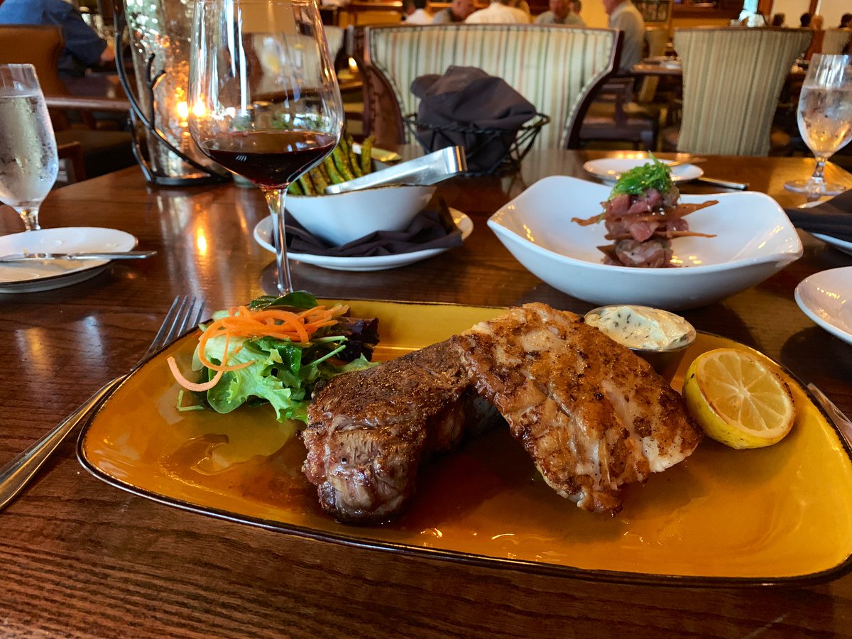 kellystilwell's tweet photo. The food at Packardโs Steakhouse at @Innisbrook Resort is amazing! #innisbrook #salamanderexperience #golf https://t.co/0jJd8zF4BX
