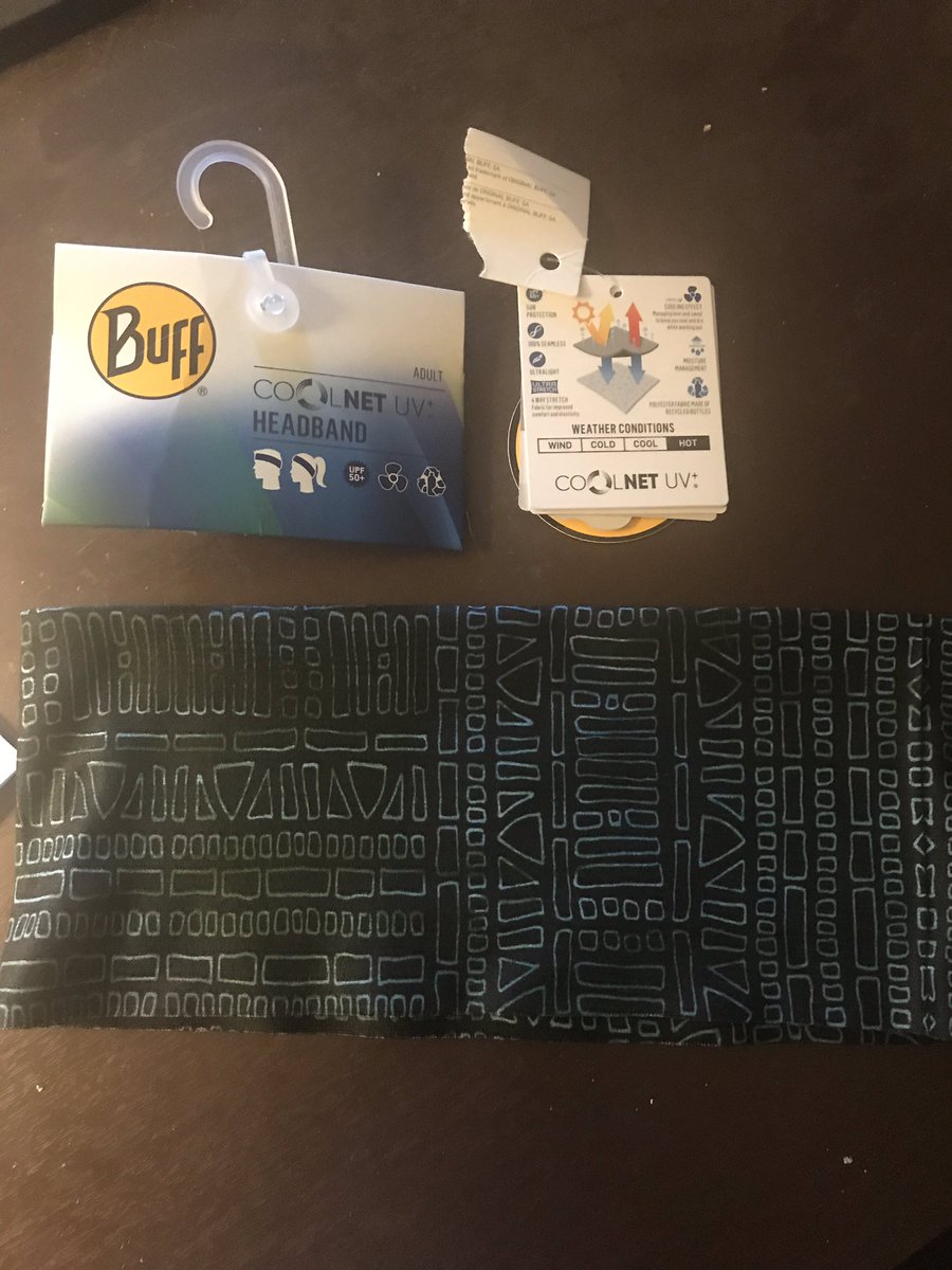 azsungoddess1's tweet image. Getting ready to try out my new @BUFF_USA coolnet headband, designed to keep you cool in the heat. It’s 101, think that’s a good test? 🤔 #buffbr #BibChat #GlobalRunningDay