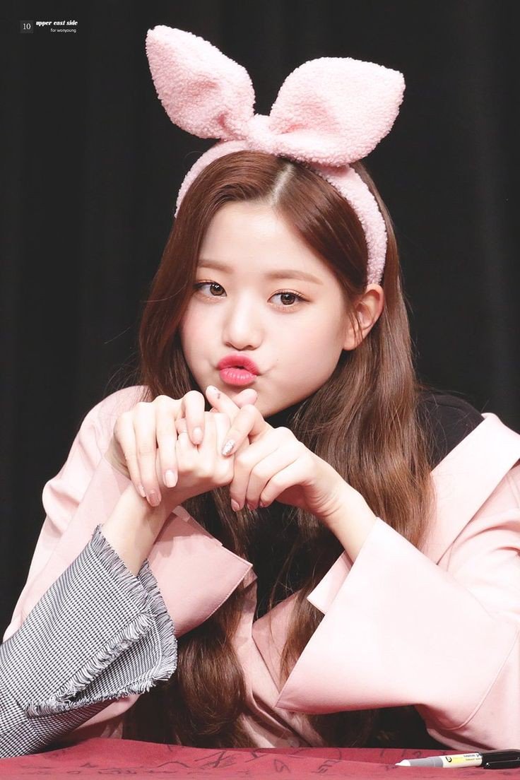 urizone_'s tweet photo. @thismfs @hellokkimsohyun Hello admin @hellokkimsohyun can i get followback from @thismfs ? Thanks https://t.co/1ph759UBax