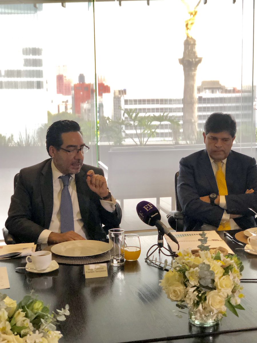 BMVMercados's tweet photo. Por su parte, @HugoPetri se dijo muy contento de ampliar la familia de ETFs de Franklin en nuestro país a través de Sistema Internacional de Cotizaciones de #LaBolsaDeMéxico https://t.co/qbyKrm99ZO