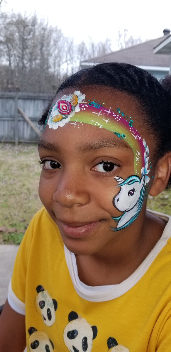 ICFacePainting's tweet photo. Unicorn fever! 🦄🦄🦄 https://t.co/o3yfn1KoPb