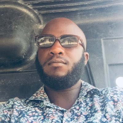 LeozardJ's tweet photo. #NouvellePhotoDeProfil https://t.co/PAgNB4XKD4