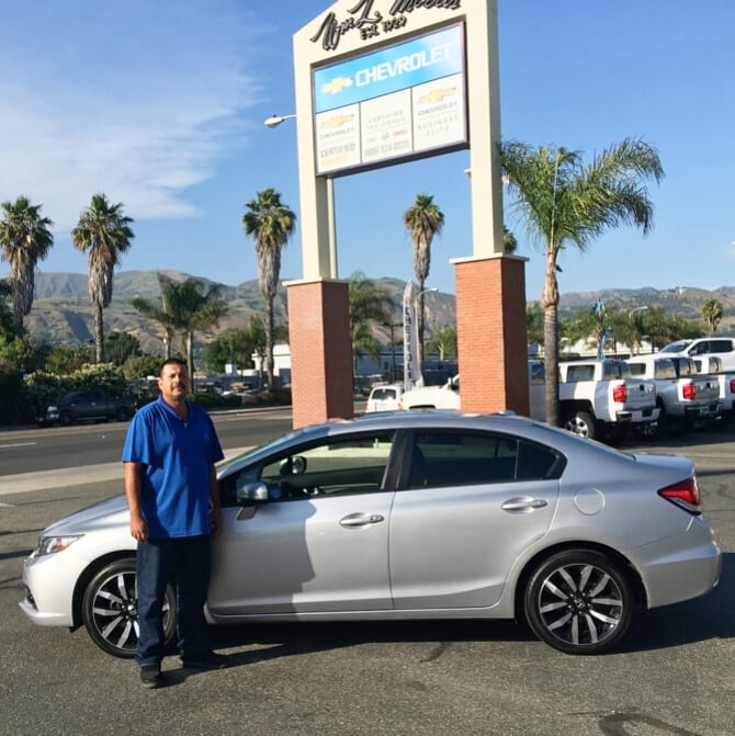 fillmore_chevy's tweet photo. Congratulations Robert Garcia on your new 2015 Honda Civic! #WMLMorrisChevrolet #FillmoreChevrolet #UsedCars #SummerSavings #FillmoreCars #VenturaDealerships #VenturaCountyChevrolet https://t.co/ScYw8DWKYS