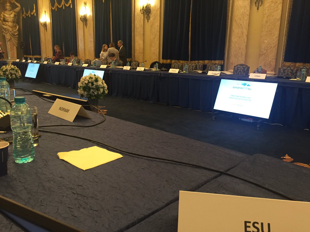 MonikaSkadborg's tweet image. Ready to represent @ESUtwt at the meeting of the directors general for #highereducation. Looking forward to interesting discussions about the European Higher Education Area, #mobility, #automaticrecognition, #Erasmus+, #STEM or #STEAM approach,  #science litteracy, and #digital👩‍🎓