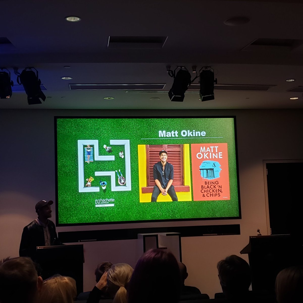 Chicken chat with <a href="/mattokine/">Matt Okine</a> at #HachetteConference <a href="/HachetteAus/">Hachette Australia Books</a>