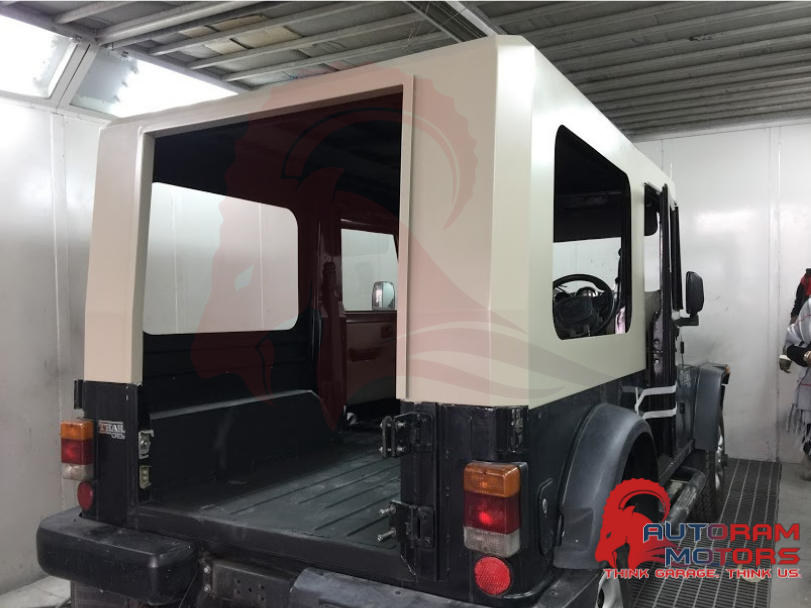 motorsautoram's tweet photo. AutoRam Motors Offering you the best exterior &amp; interior customization options for your automobile.

👉 #Mahindra #Thar #Off_Road Hard Top Done by our team. 👈

#autorammotors #mahindrathar #tharhardtop #tharmodification #tharcustomization #offroadthar https://t.co/TPl8npFuYX