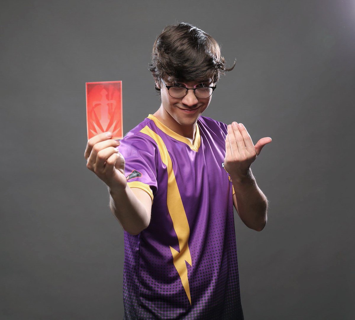 LukwerX's tweet photo. Nunca dude. Primer juego después del "descanso" en competitivo. Gracias a todos los que estaban ahí apoyando. <3
Inicio stream cuando termine LVP. :D https://t.co/mplPZkqwvm