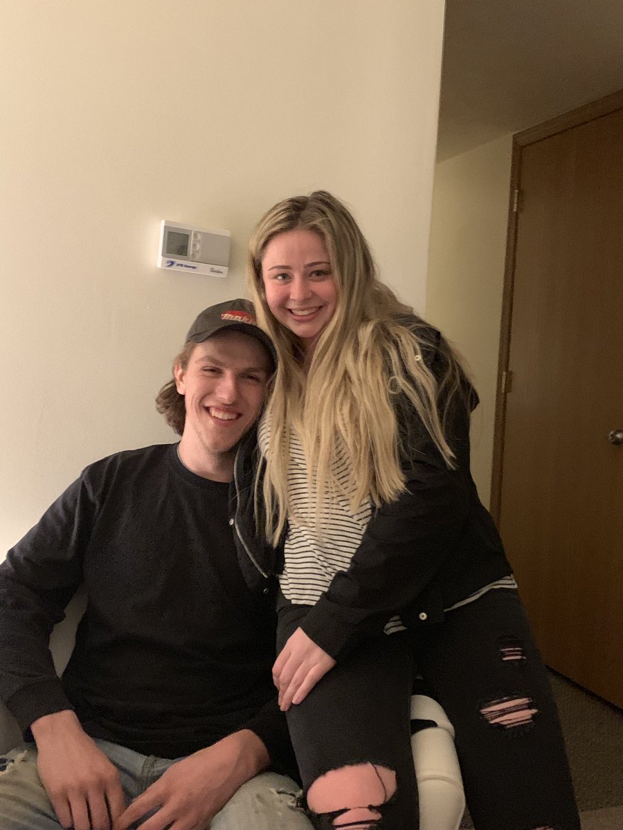 TomBraschwitz's tweet photo. Is it wednesday? Woman crush https://t.co/xgw2SAEItl