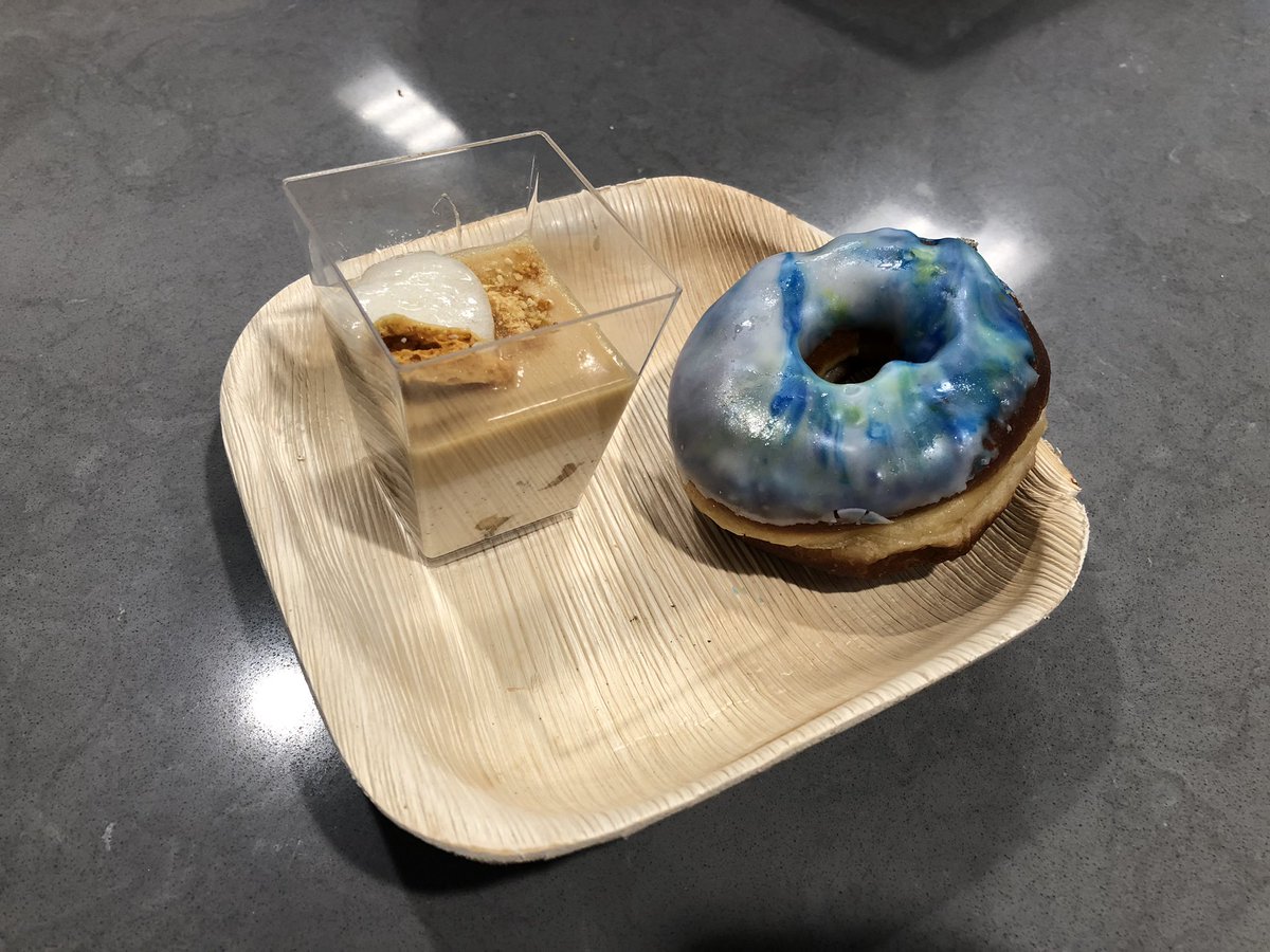 CortevaCA's tweet image. Finishing off the night at #TasteTECH with a dessert featuring apples from Okanogan Specialty Fruits. @ASTechFDN @GenomeAlberta