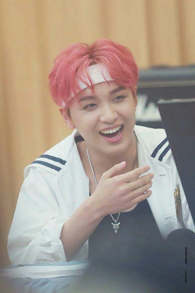 OsirisCarrill13's tweet photo. ¡Feliz cumpleaños Full Sun! 💜☀️
#HAPPYFULLSUNDAY
#HAPPYHAECHANDAY 
#HAECHAN 
#HappyDonghyuckDay 
#HappyBirthdayHaechan https://t.co/LZrXJGkNaz