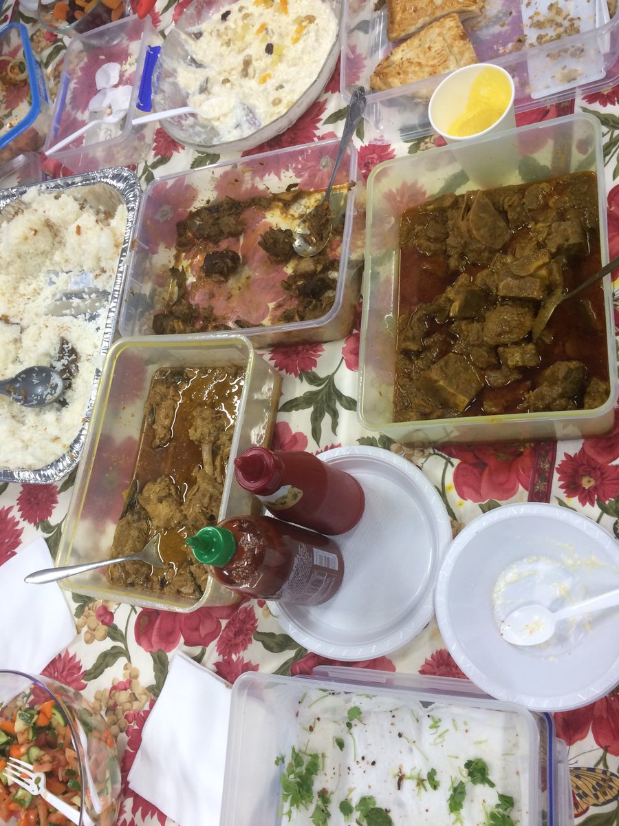 Today I accidentally gate crashed the end of Ramadan celebrations ⁦@CQUni⁩ Melbourne campus. Was made to feel very welcome. #awesomefirstweekinanewjob