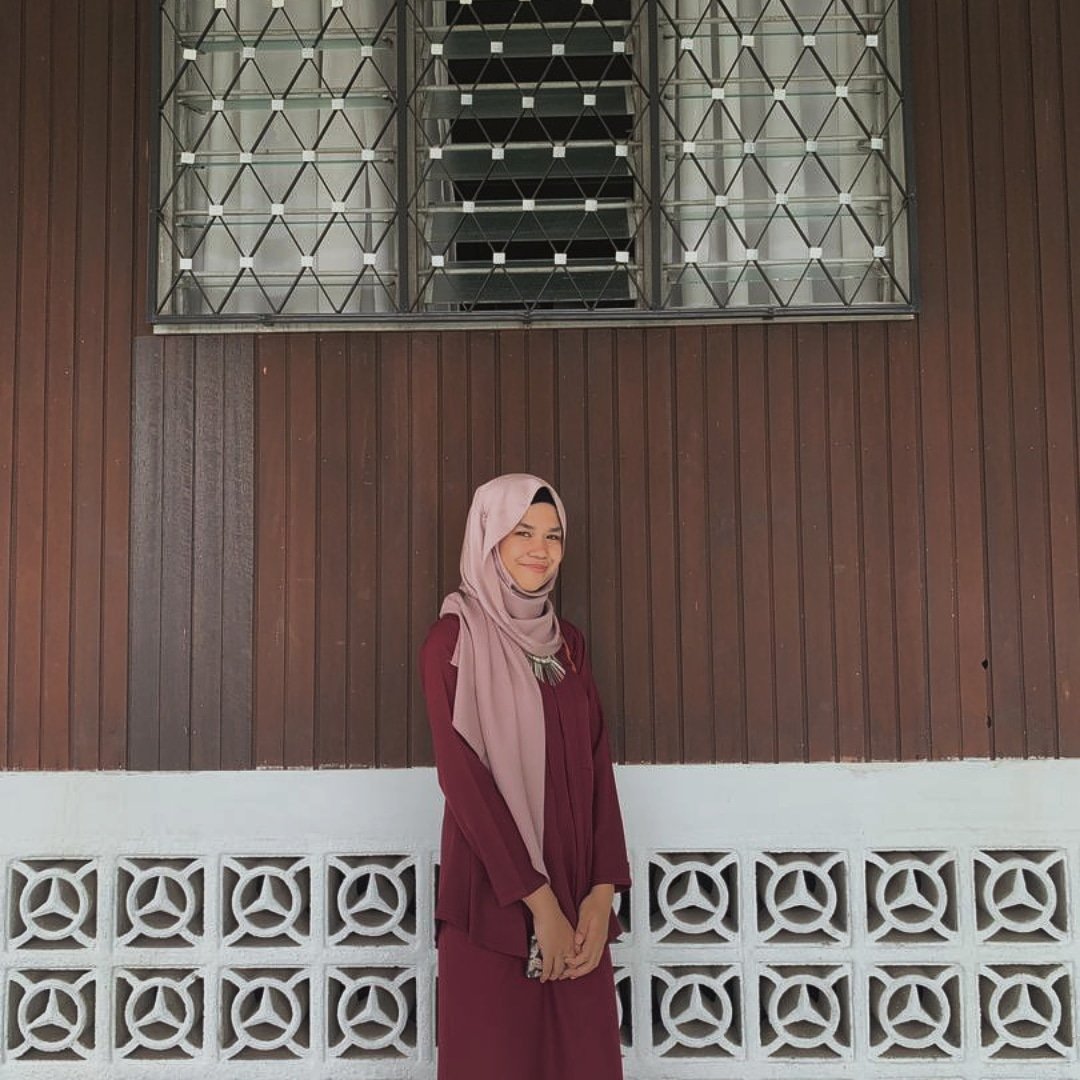 irdinaaaa98's tweet photo. Me, myself and I.
#1steid https://t.co/XhMzvW5SIj