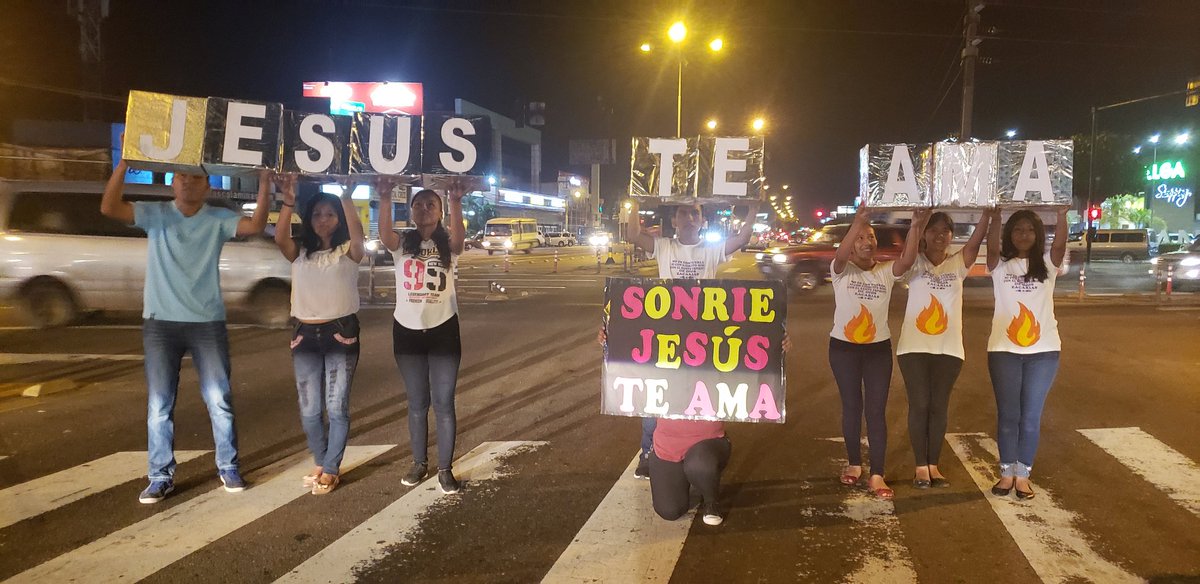 bernal_olmos's tweet photo. La Gracia y el Favor de Dios nos impulsa a seguir ante cualquier circunstancias.
#DiosEsAmor https://t.co/X7eLTHAs0W