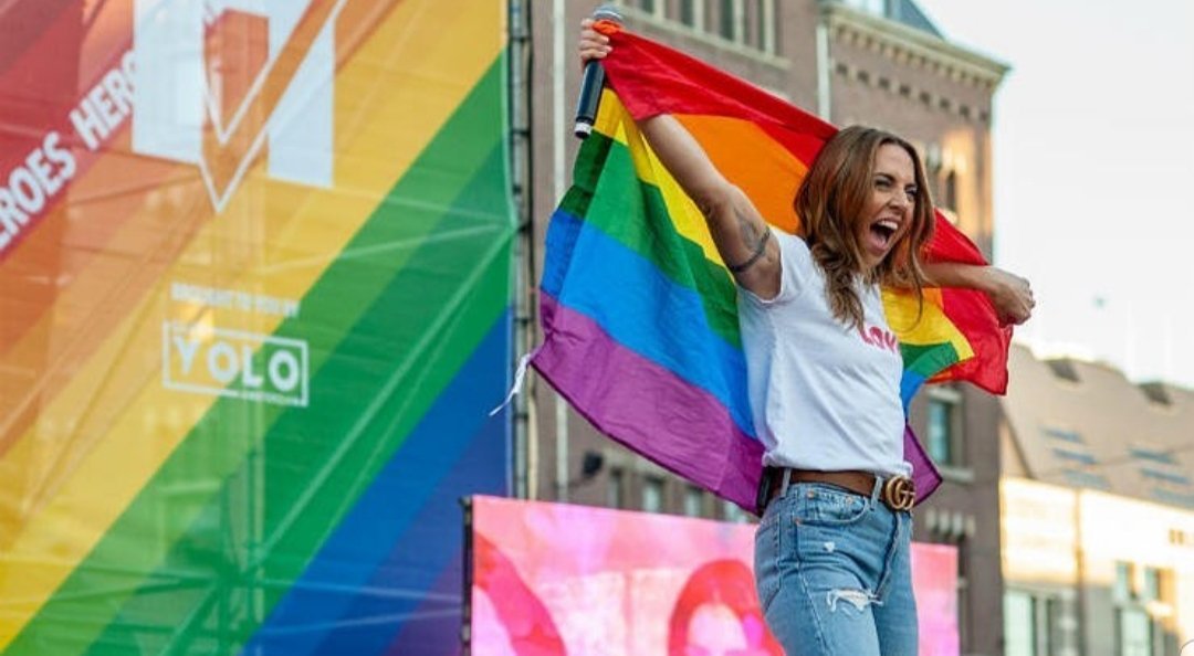 molekabis's tweet photo. No mês do Orgulho LGBT, a FANTÁSTICA #MelanieC vai participar de 2 eventos em SP. Dia 21 (ParadaSP Fest) e 23 de Junho (Parada Gay). A #SportySpice se apresenta com as drags da Sink The Pink.
@MelanieCmusic @sink_the_pink #PrideMonth🏳️‍🌈🇧🇷 
#ParadaSPFest🏳️‍🌈🇧🇷 
#ParadaGaySãoPaulo🇧🇷🏳️‍🌈 https://t.co/9NMVLoemXg