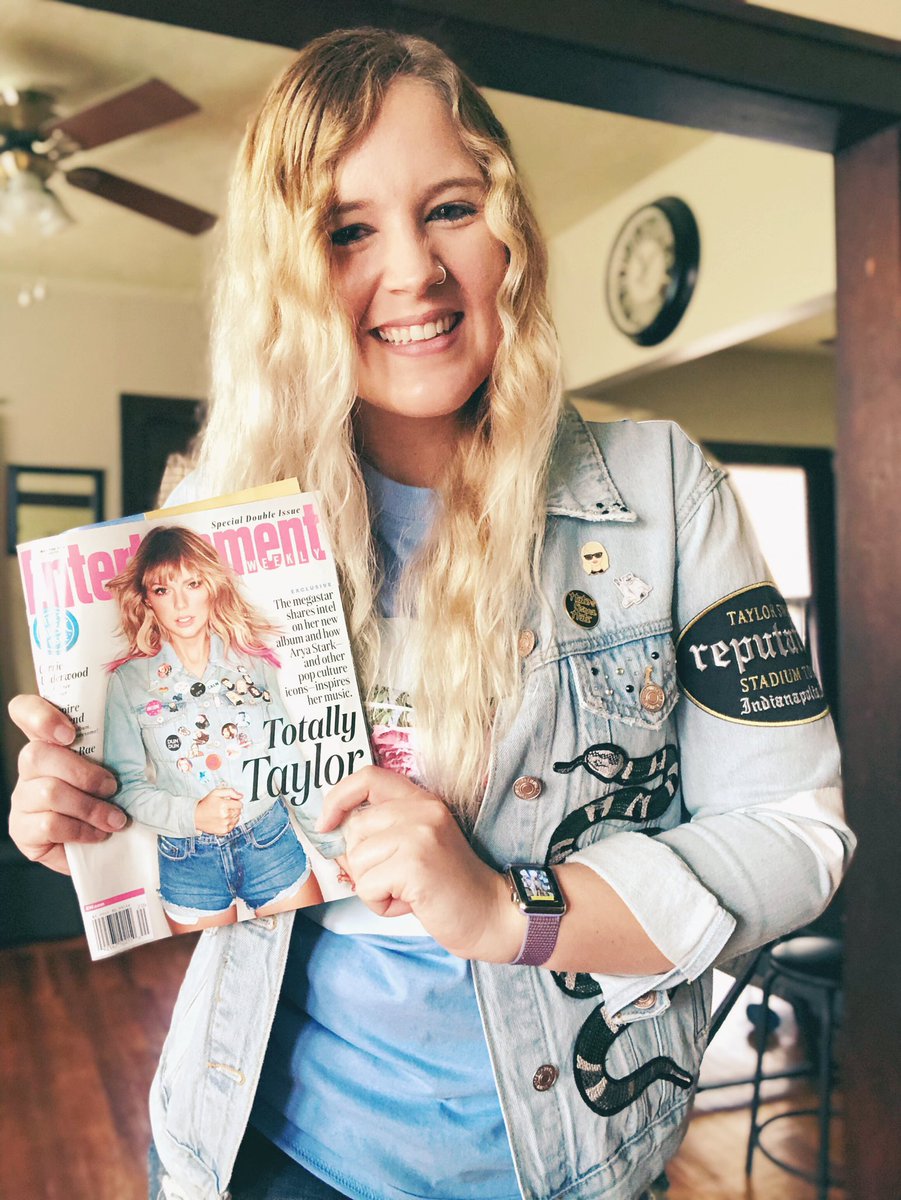 imisssparklin13's tweet photo. @Ru_ReAdy_FoR_IT @taylorswift13 @taylornation13 #MEMerch 🦋 https://t.co/P12PzDws2E