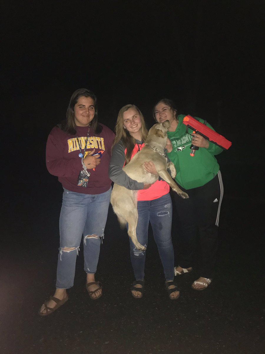 LFNerfWar's tweet photo. Kaitlyn likes kills and dogs https://t.co/aTV4oSzJeG
