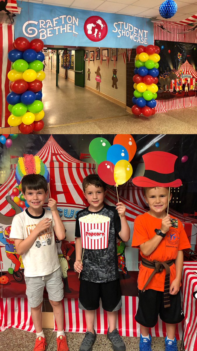 KristenWickre's tweet photo. Thanks to our stellar students and teachers, this really was the greatest show(case) on earth!! #gr8gbe #engageYCSD 🎪🎪🎪 https://t.co/LJHbLX90Oo