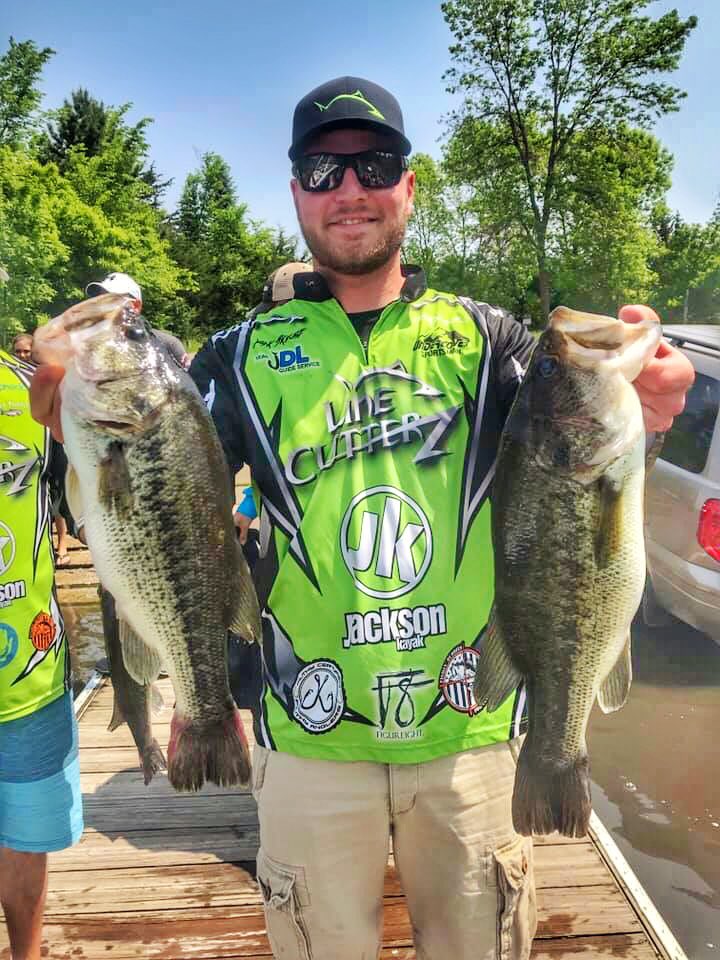 Line_Cutterz's tweet photo. #teamlinecutterz Elite Anglers @knutson_10 and @bass_muscle finished 2nd in a Minnesota bass fishing tournament over the weekend, representing Line Cutterz like a boss! Mad props to these two #mudducks ! Congrats fellas! 🥇🏆💵💰
#bosses #winnerwinnerchickendinner
#represent https://t.co/WklTupc2id