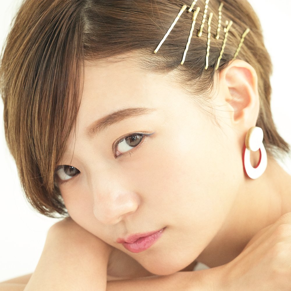 マキア編集部 伊藤千晃 ビギナーさんにもオススメ 初夏のヘルシーカラーメイク 伊藤千晃のbijyo Diary T Co At2dul5mni