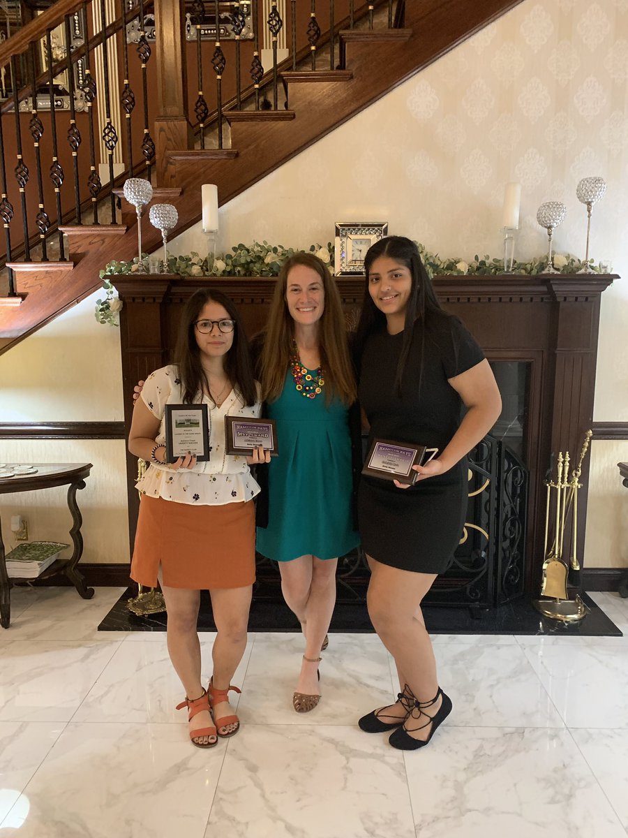 kbishop_ART's tweet photo. Varsity Dinner! #engageHB #WeAreHB #varsitydinner #prompose #varsitygirlssoccer @hbschools @HamptonBaysHS https://t.co/LeXeHG1agQ