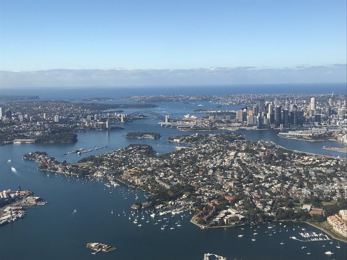 Clayton_Oates's tweet image. G’day Sydney 
This view never gets old, great day for a fly from Sunshine Coast to Sunny Sydney. See you soon Parramatta @ReceiptBank #RBRoadshow