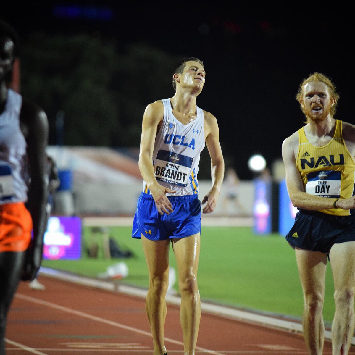 UCLATrack_Field's tweet photo. Robert Brandt gave everything he had to bring the UCLA men's point total to 8⃣ after day one of the #NCAATF Championships! 💪💦

📰: https://t.co/aaPgwmzeWx

#GoBruins https://t.co/IXnKyjs8Qj