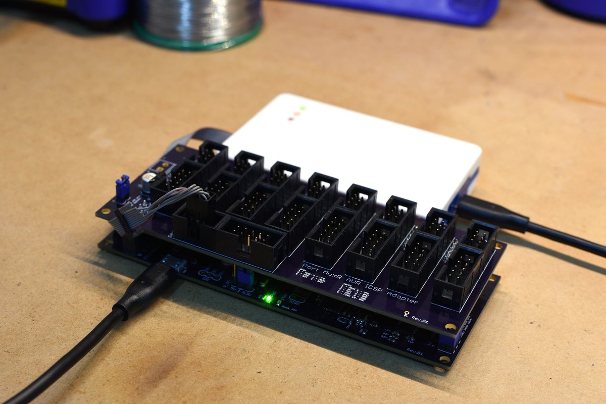 SensorDots's tweet photo. @jrsikken @tindie All in a neat little package with optional adapter boards (and design files to build your own).

We totally get this might not be for anyone, but those looking for something more compact, that's ready made and comes with support, the Port MuxR is another option out there :) https://t.co/3qldgRu3wf