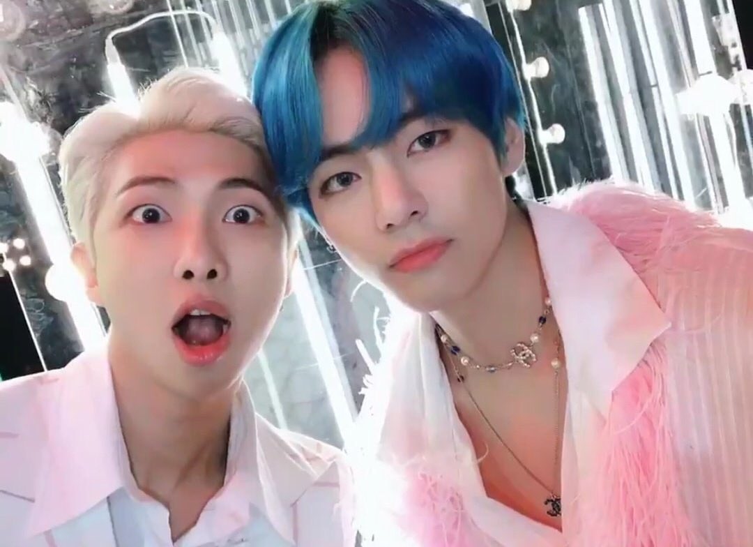 RMoonchild_0994's tweet photo. @NgBt21 #BantayGives0527 Mang🥰🥰 @goldenvicnae https://t.co/Z4EVOdrIo3
