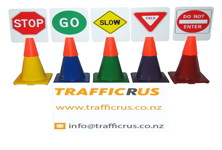 TrumpMarry's tweet image. Traffic Cone Use for Road Safety trafficrusblog.wordpress.com/2019/06/05/tra…