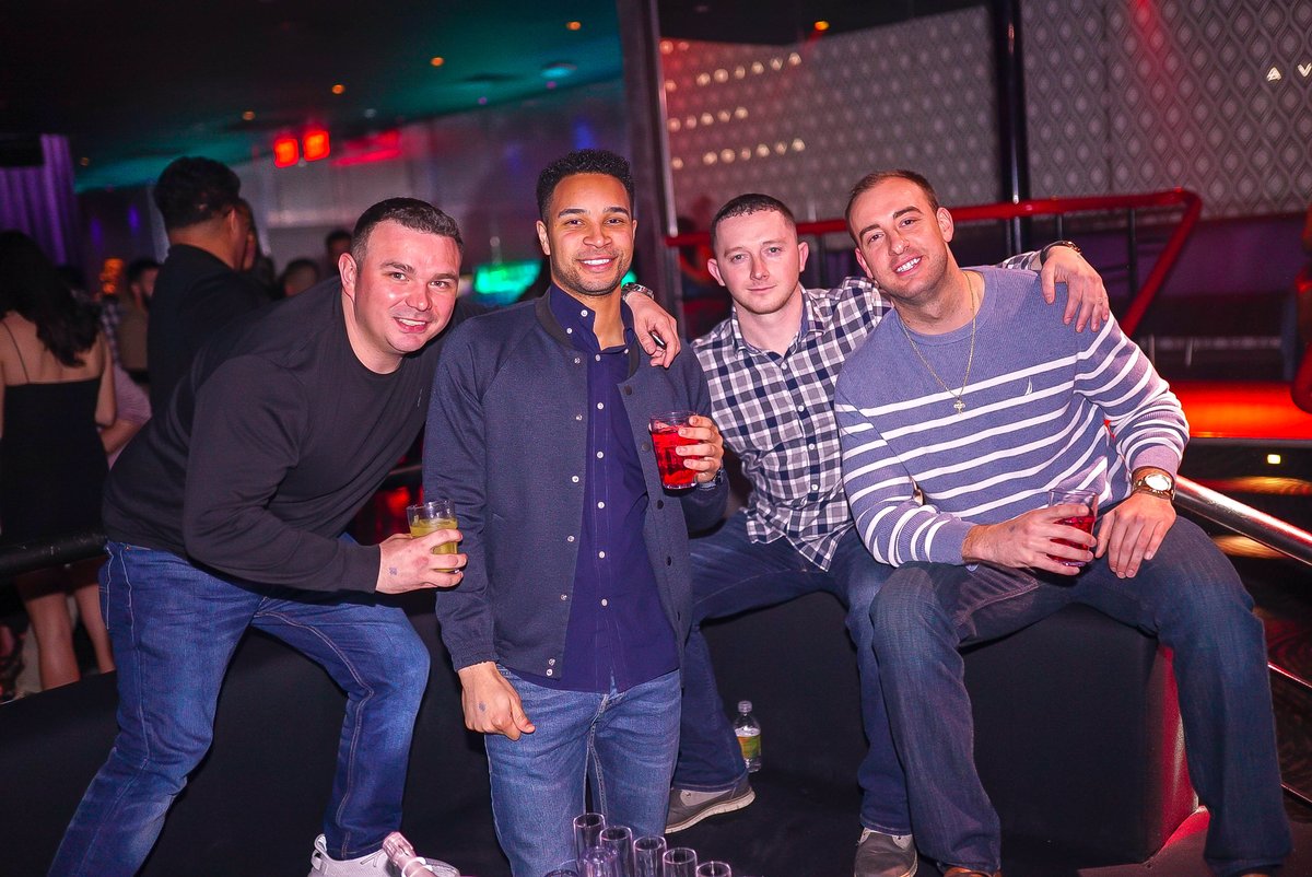 If he gave her a 💍
You get him a few 🍾🍾🍾
#avalonmohegan
#mohegansunnightlife