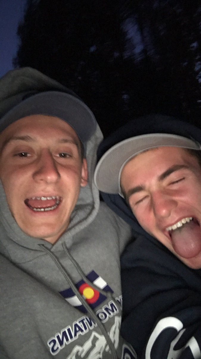 Happy birthday cutie @Blake_Olmsted This summer is about to be lit!!🤮🥶