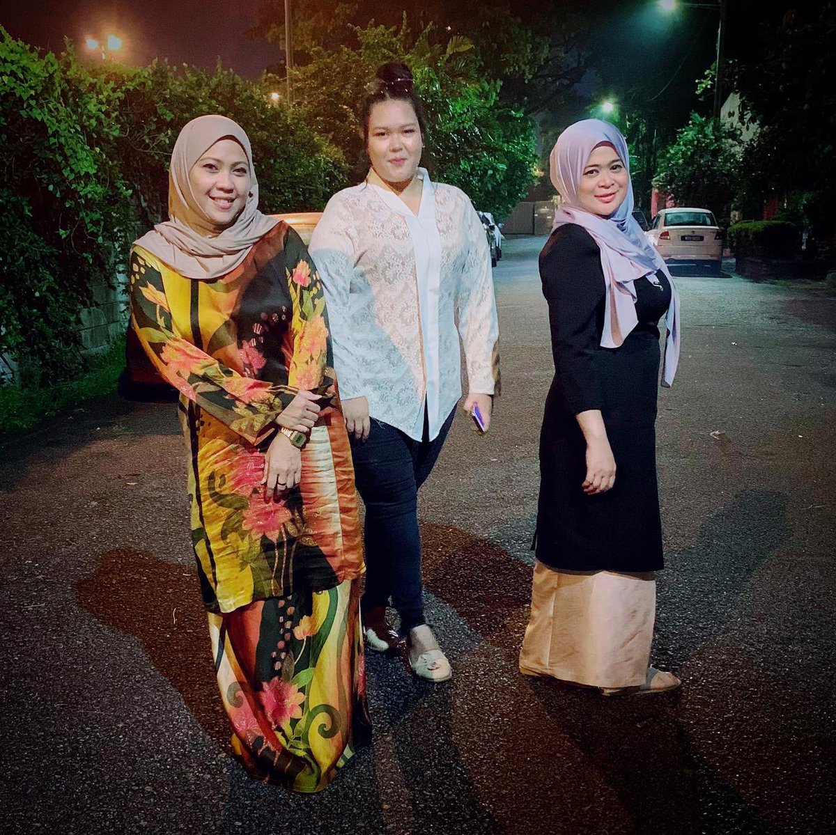 ayusyuhara's tweet photo. Team #rayasingle
Selamat Hari Raya
Cer tolong RT mana tau tahun depan beraya dengan jodoh π€ https://t.co/EWmQzUcLYf