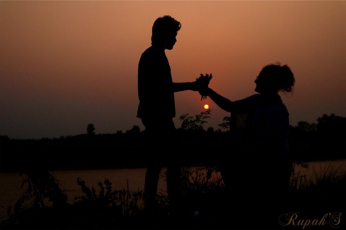 xcreator7's tweet photo. Lover spot.
#Sunset #sauraha #nepal #lover #beauty #naturelovers #TravelGram #picture_to_keep #photo #art #love https://t.co/5W6LvcK2Mb