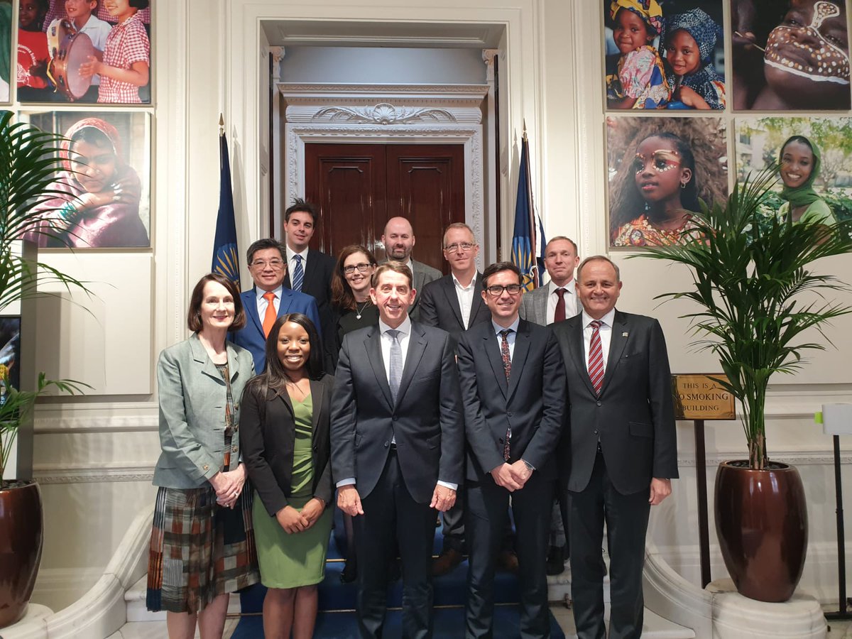 CWEICofficial's tweet photo. With thanks to the Hon. Mr Cameron Dick, #Queensland Minister for State Development, Manufacturing and Planning, for the engaging roundtable discussion he led on opportunities for #Commonwealth investment on #QueenslandDay with CWEIC and Trade &amp; Investment Queensland https://t.co/yiTUVu0ZIY