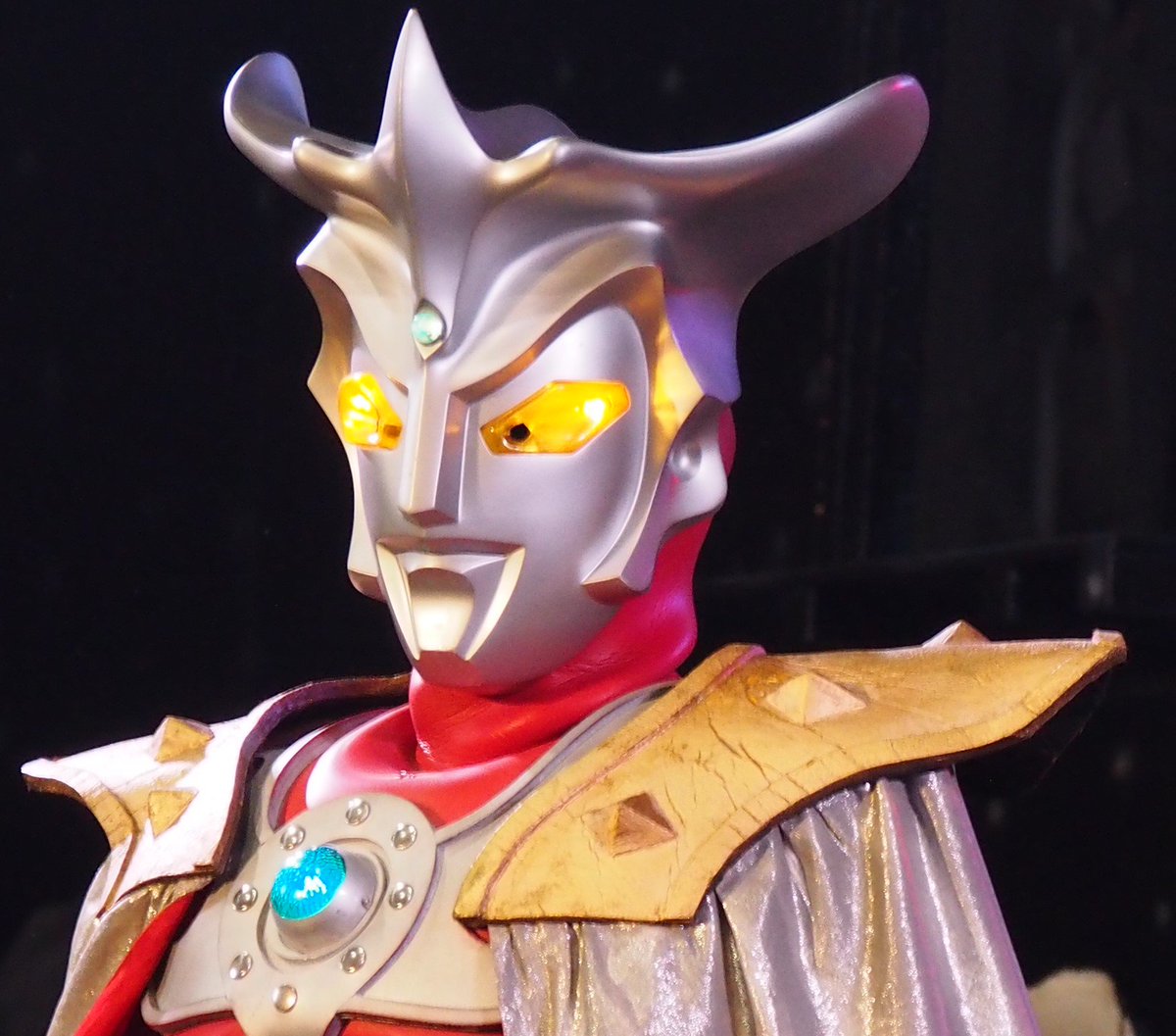 ウルトラマンレオはかっこいい