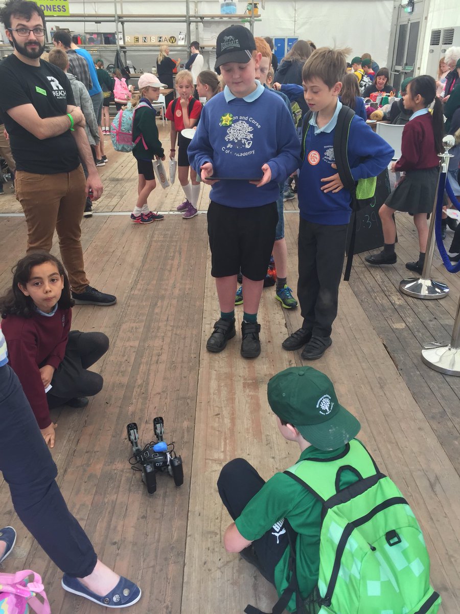 “This is the best trip ever!” Harry V ⁦<a href="/MekaMonOfficial/">MekaMon</a>⁩