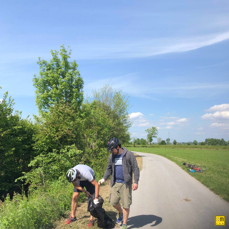 m_Cycle2Work's tweet photo. #ThrowbackThursday to the #Cycle2Work day - we collected waste and cleaned up the cycle path.
https://t.co/6ytEUCKwDi
#mondora #BCorp #BTheChange #CycleToWork #CollectWaste #CleanUp #Cycling #NotOnlySoftware #Benefit https://t.co/QjZZPAwe8w