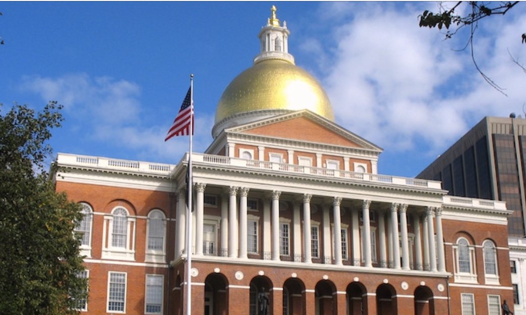 Extremely proud of the #Mashpee Ss and Ts presenting district #pbl collaboration <a href="/seaperch/">SeaPerch</a> at the <a href="/MASchoolsK12/">Massachusetts K-12</a> <a href="/MassGovernor/">Governor Maura Healey</a> <a href="/MassLtGov/">Lt. Governor Kim Driscoll</a>