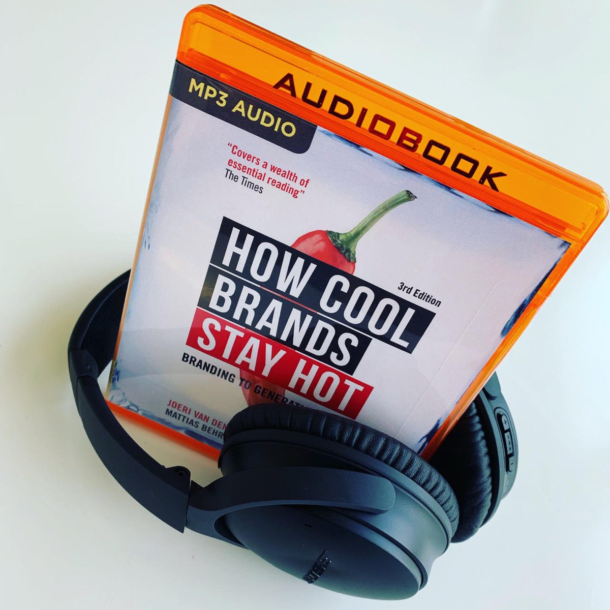 HowCoolBrandsStayHot tweet media