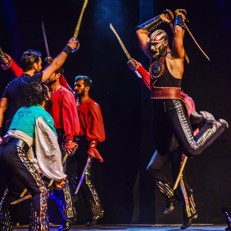 DondiFest's tweet photo. Anadolu Ateşi, Dondifest'e geliyor. Efsane danslarıyla büyüleyen @anadoluatesi_ 22 Haziran Cumartesi saat 21.15’de DondiFest sahnesinde! Biletler festival gişeleri, @biletinial @ozhanmarket @furpamarket @seyhanlarmarket'de... https://t.co/25EAwzJ9JX