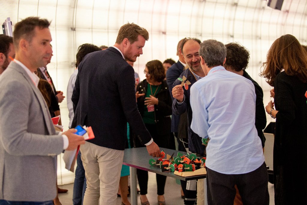 lecturalab's tweet photo. In a few minutes 🔛
#6IDDM 6th International Digital Distributors Meeting #Readmagine19
🏘️ @casalector @fundacionGSR #Madrid #UDNE #IPDA https://t.co/M2NUqRHTcO