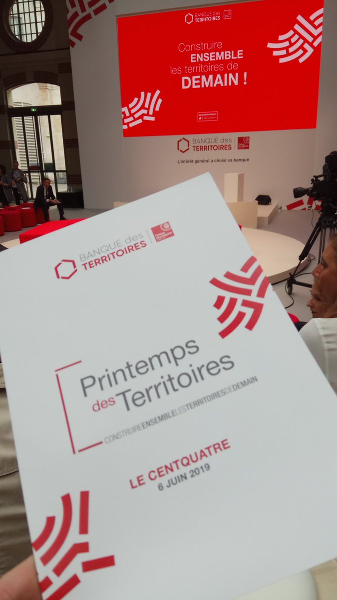 #Printempsdesterritoires, je suis allé voir à quoi ça ressemble.A première vue, très techno, peu d'elues-elus, et encore moins de " citoyennes-ns"