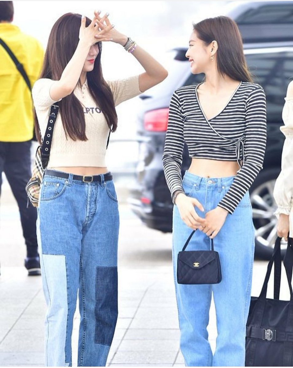 gungmaspratiwii's tweet photo. Jensoo is real😻💕 #jensoo #jensoonation https://t.co/vTyPV5NzEF