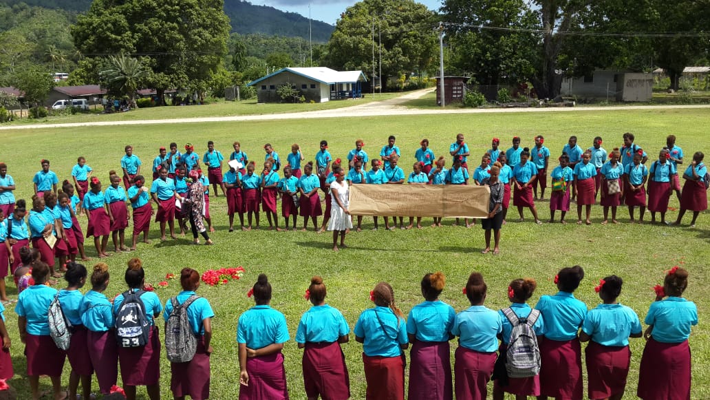 UNICEFPacific's tweet image. Students in Malu Secondary School in North Malaita, Solomon Islands, learnt about Menstrual Hygiene Day through fun activities &amp;amp; games.
Women &amp;amp; girls need to be able to manage their menstruation in all areas of life, at home, in school. #MHDAY2019 #ItsTimeForAction #NoMoreLimits