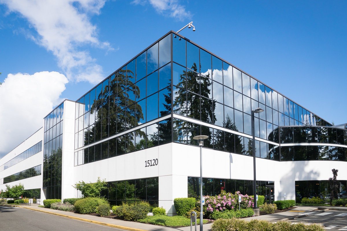 DynamicWater's tweet photo. This month we will focus on what businesses can do to help conserve water.
Water Conservation Tip: Maximize the use of natural vegetation and establish smaller lawns.
#dynamicwater #smallbusiness #bigbusiness #businesses #office #waterconservation #conservationtips https://t.co/uPSGKbOSw6