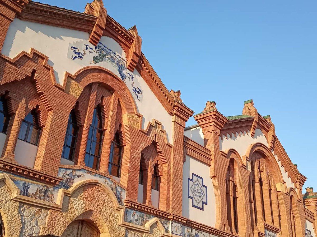 La Catedral del Vi ens dóna recer. La millor exposició de ceràmica vidriada de Catalunya de Xavier Nogués és la reina de <a href="/Pinellart/">PinellArt</a>