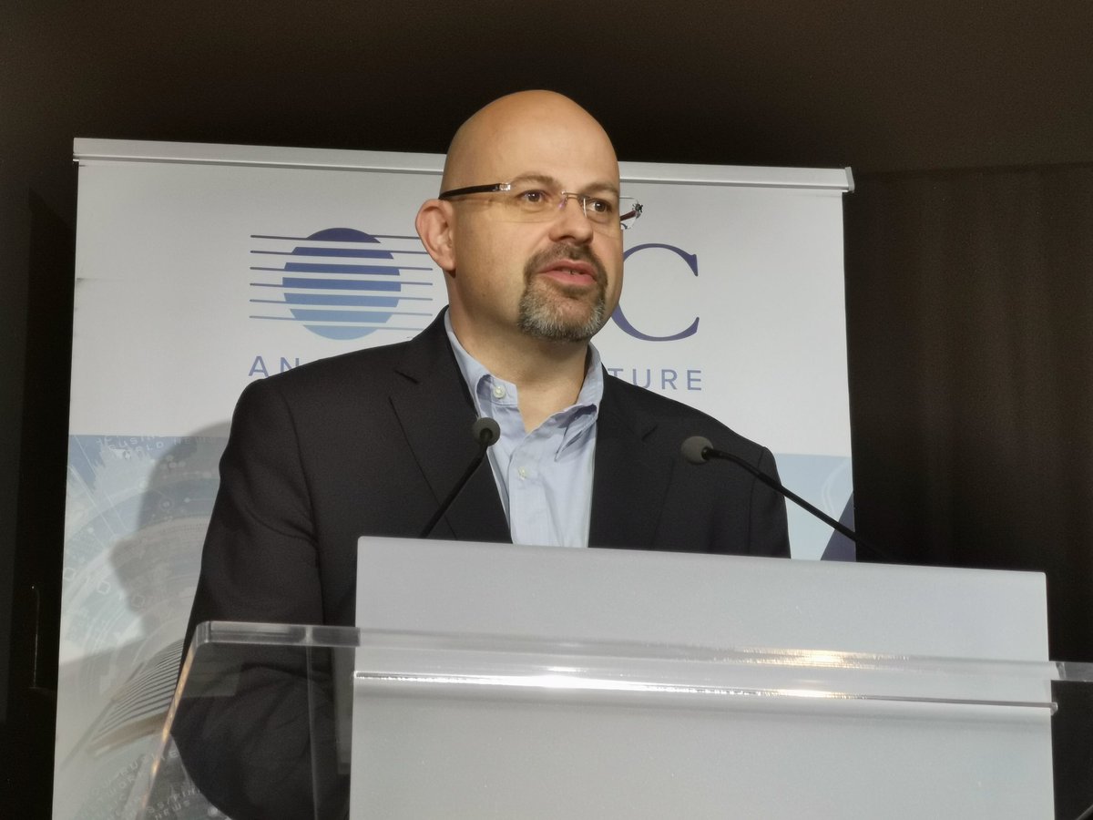 IDC | France tweet media